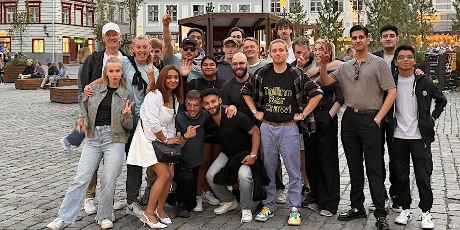 Tallinn Old Town Bar Crawl - free shot in 5 bars, club entry, discounts